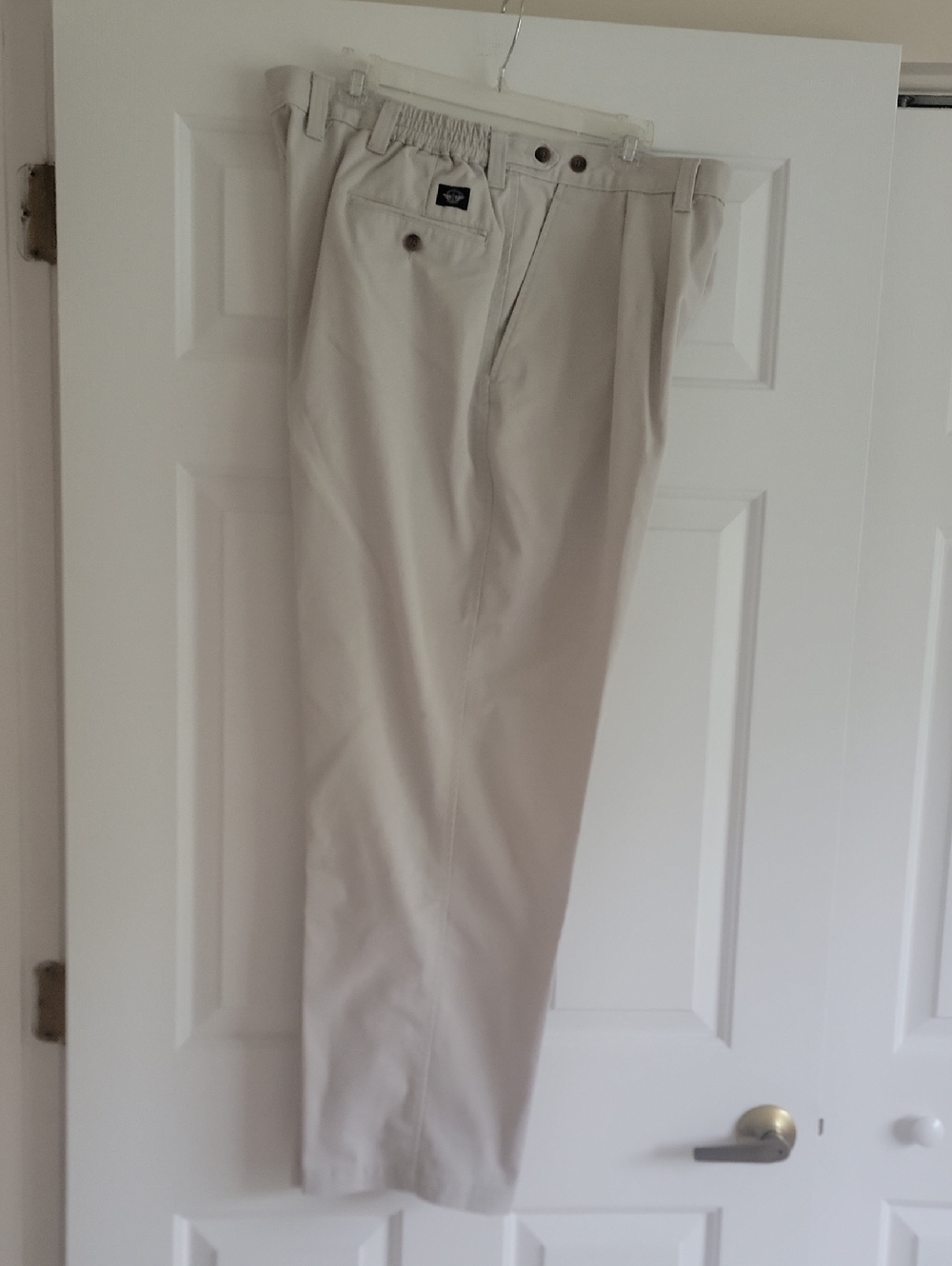 Dockers Men's Chinos in Light Beige, Size 44 X 30